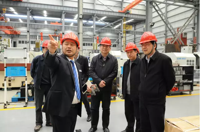 高端拉床,專用機(jī)床,內(nèi)拉床,外拉床,數(shù)控機(jī)床,自動化生產(chǎn)線,工業(yè)機(jī)器人,拉床,拉刀,自動化