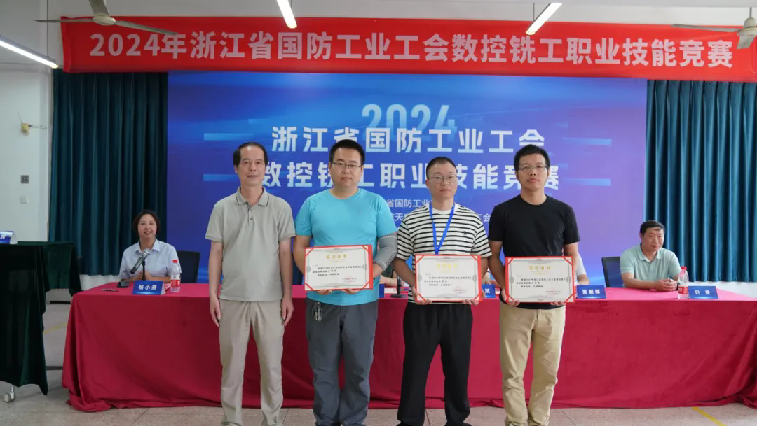 拉床,拉刀,自動化,高端拉床,專用機(jī)床,內(nèi)拉床,外拉床,數(shù)控機(jī)床,自動化生產(chǎn)線,工業(yè)機(jī)器人